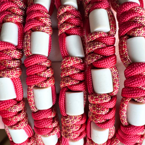 Collier Em Rouge Framboise